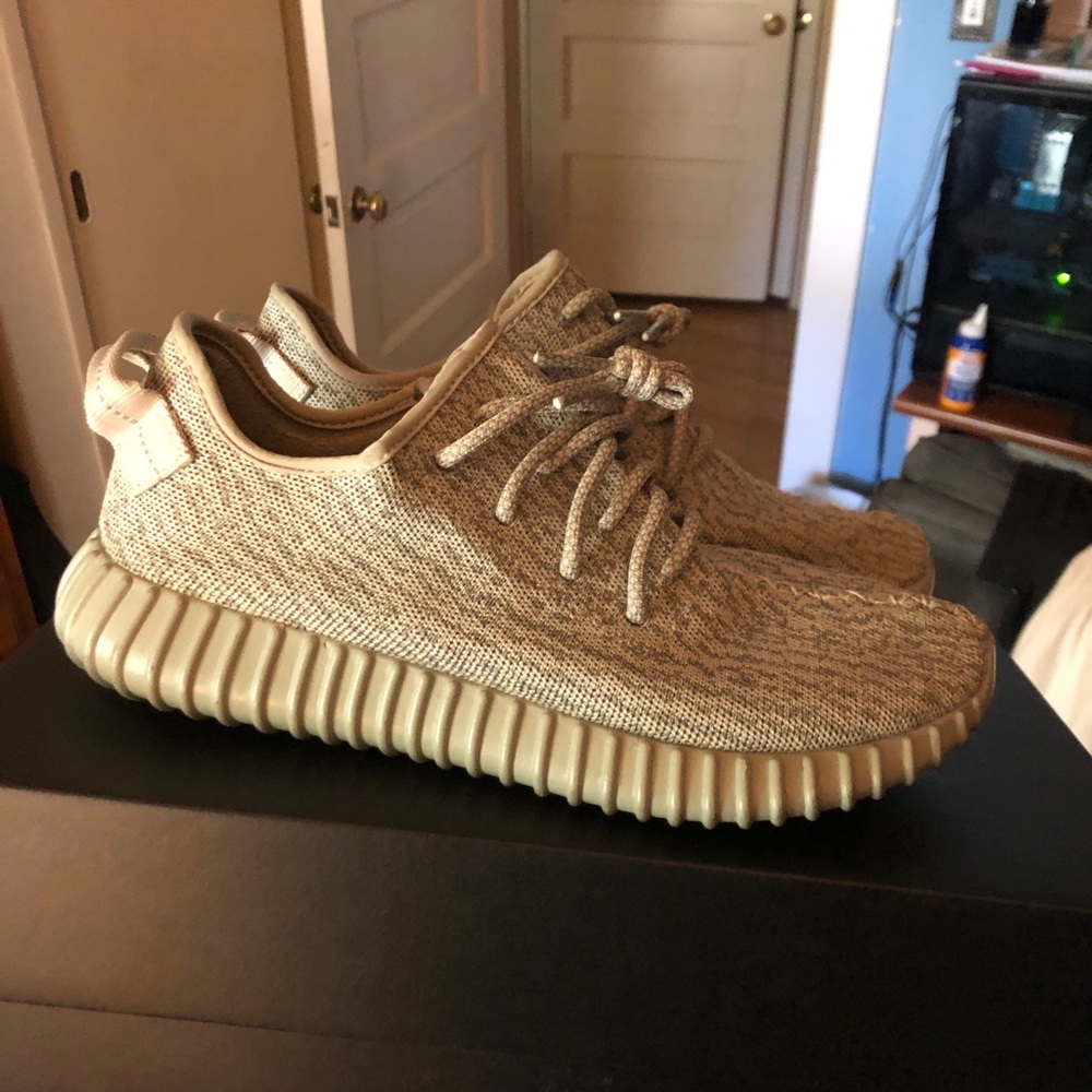 Yeezy 350 Boost V1 Moonrock